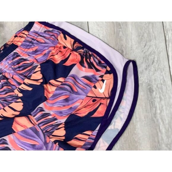 NIKE DRI FIT HAWAIIAN FLORAL ATHLETIC RUNNING SHORTS SIZE M - Picture 2 of 6